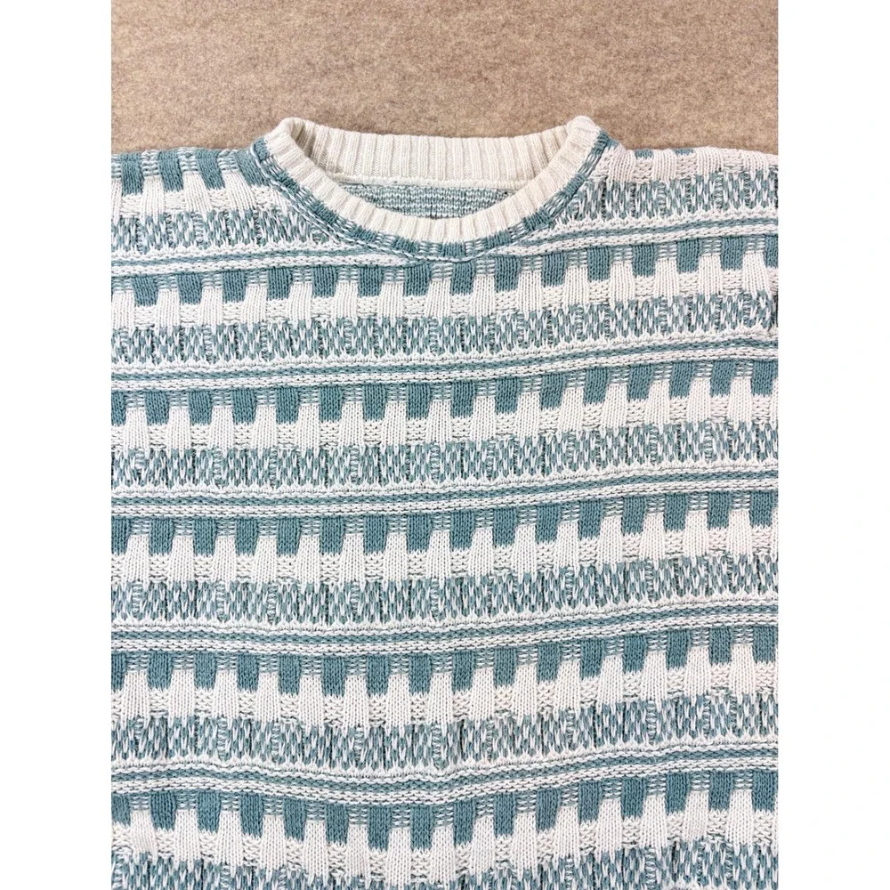Vintage Geometric Knit Crewneck Sweater Blue Cream Textured Long Sleeve Pullover